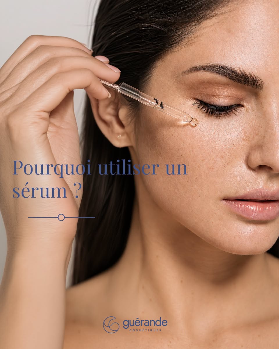Guérande Cosmétiques : pourquoi utiliser un sérum ? Une femme dépose une goutte de sérum sous son œil.